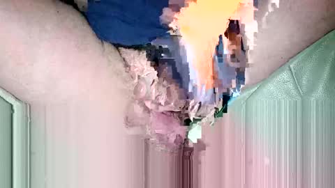 Snapshot of suesser0009 chatting on February 2, 4:11 pm Martin sweetboy online show from February 2, 4:11 pm