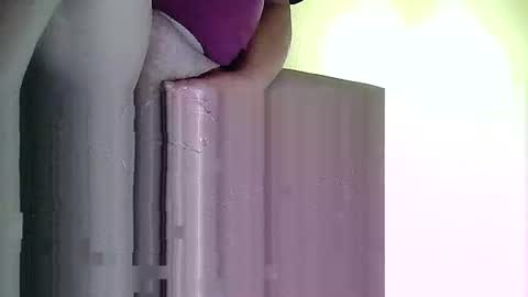 Snapshot of suesser0009 chatting on November 23, 11:43 am Martin sweetboy online show from November 23, 11:43 am