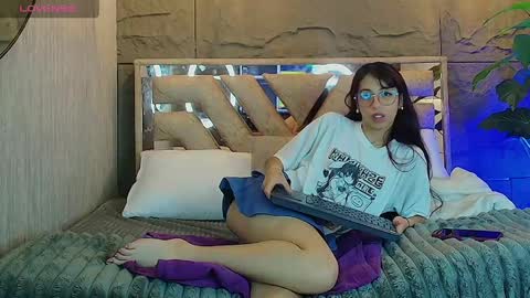 ANGEL online show from April 17, 4:54 pm