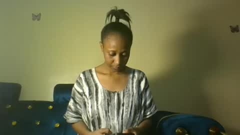 Snapshot of sugar_lace chatting on February 3, 1:37 am sugar online show from February 3, 1:37 am