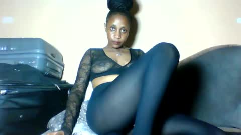 sugar online show from March 21, 11:19 pm