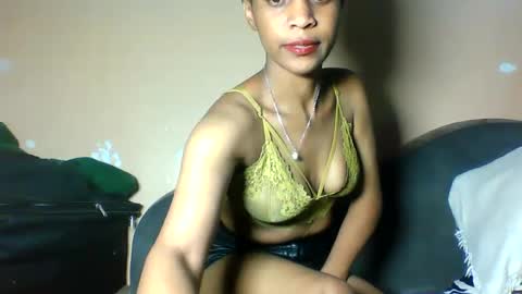 sugar online show from April 2, 11:30 am