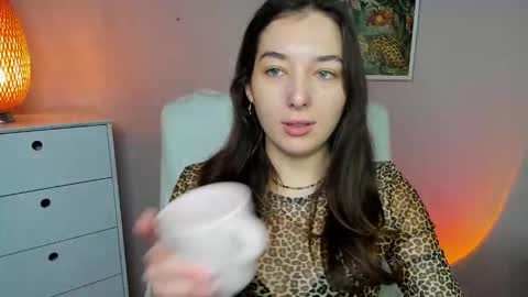 Megan online show from November 19, 7:19 am