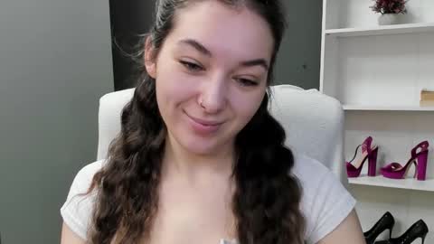 Snapshot of sugar_xmegan chatting on January 13, 7:46 am Megan online show from January 13, 7:46 am