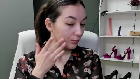 Snapshot of sugar_xmegan chatting on January 19, 7:45 am Megan online show from January 19, 7:45 am