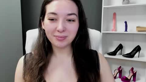 Snapshot of sugar_xmegan chatting on February 5, 7:46 am Megan online show from February 5, 7:46 am