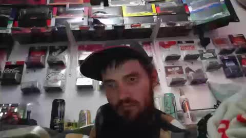 Sugarbush696 online show from October 11, 9:19 am