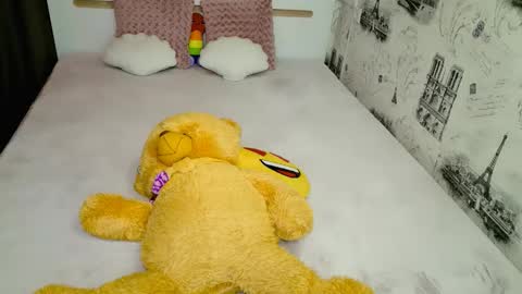 Snapshot of sugarkissx chatting on February 3, 10:59 pm sugarkissx online show from February 3, 10:59 pm