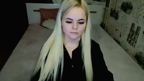 Snapshot of sugarkissx chatting on February 11, 7:30 pm sugarkissx online show from February 11, 7:30 pm