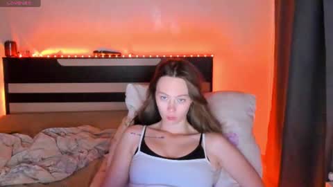 Lola online show from July 16, 5:19 pm