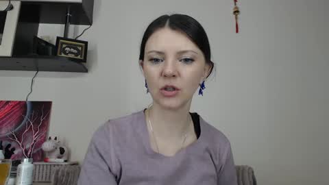 SugarTati online show from February 2, 7:35 pm