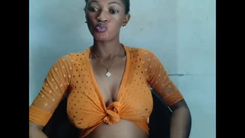 sugarxpussy online show from May 3, 8:20 am