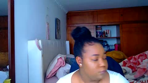 Cami   Back in 2 hours online show from November 16, 9:20 pm