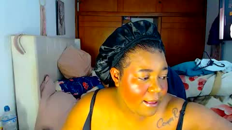 Cami   Back in 2 hours online show from December 18, 6:19 am