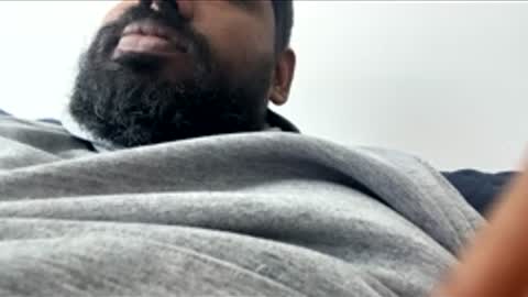 Let me be your knight that saves you online show from December 14, 4:23 pm