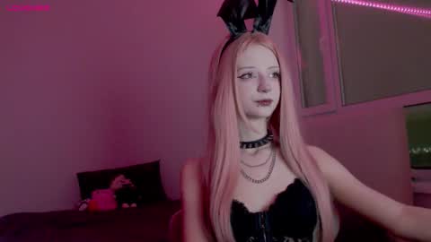 Snapshot of suicide_yuno chatting on January 9, 8:54 pm Yunoo online show from January 9, 8:54 pm