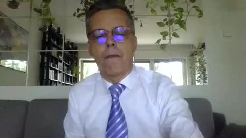 Suit  tie horny online show from September 13, 3:23 pm