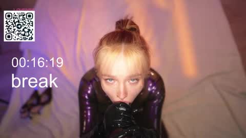 Lika ginger  Jessy blond   online show from February 17, 3:03 am