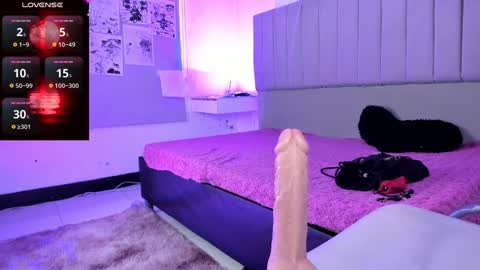    online show from December 16, 3:54 pm