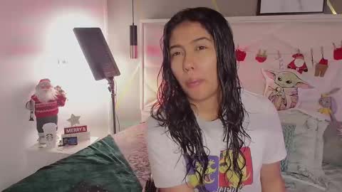 SUKI online show from December 22, 11:40 am