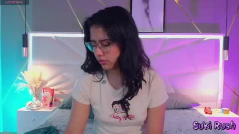 Snapshot of sukirush chatting on July 17, 11:17 am SUKI online show from July 17, 11:17 am