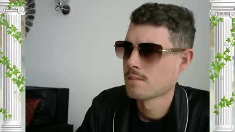 The Sultan online show from December 5, 2:25 pm