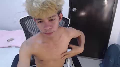 sultry_charls online show from November 3, 9:32 am