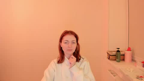 Summer Preston online show from May 29, 1:03 am