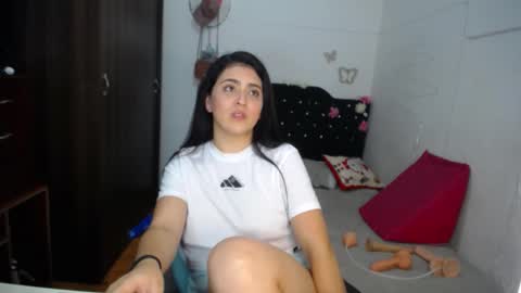 summer online show from December 19, 1:56 am