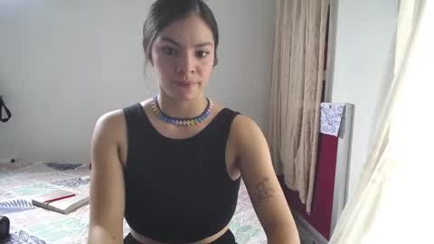 moon1 online show from October 27, 8:02 pm