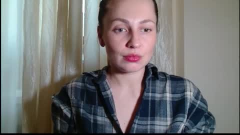 sun__shadow online show from November 22, 1:10 pm