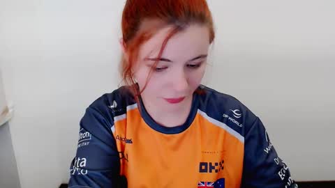 Alexi online show from November 20, 9:25 pm