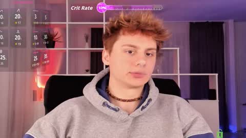 Snapshot of sunburn_boy chatting on October 22, 5:34 pm Emilio online show from October 22, 5:34 pm