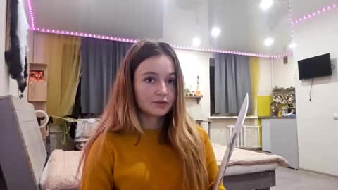 Lia online show from November 14, 1:43 pm