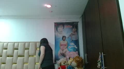 Jeraldine online show from May 25, 11:33 pm