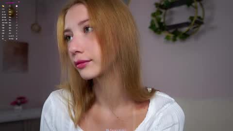 Lily online show from October 18, 1:34 pm