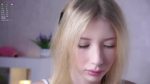 Lily online show from May 23, 2:54 pm