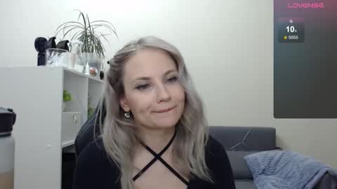 Naomi online show from January 11, 9:47 am