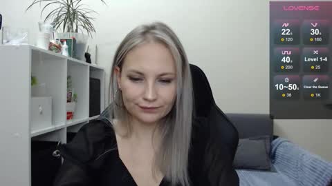 Naomi online show from January 30, 4:24 pm