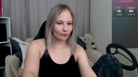 Naomi online show from January 13, 1:16 pm