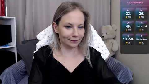 Naomi online show from February 9, 7:51 pm