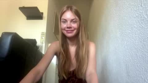 sunny_gaze online show from July 28, 2:13 pm