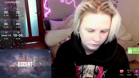 Snapshot of sunny_mood chatting on February 2, 9:51 am sunny mood online show from February 2, 9:51 am