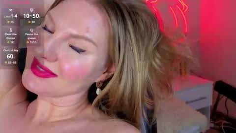 sunny_nicoleee online show from March 9, 1:42 am