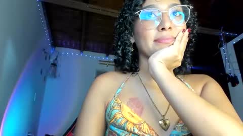 sunny_nina online show from March 4, 12:16 am