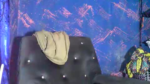 Sunnyblack2 online show from March 15, 7:47 am