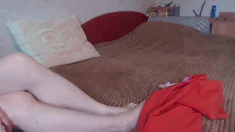 Snapshot of sunnyjoys chatting on January 17, 10:55 am Alina Streams Mon to Fri online show from January 17, 10:55 am