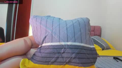 Snapshot of sunnyleonz chatting on February 13, 4:43 am Sunny Leon Z online show from February 13, 4:43 am