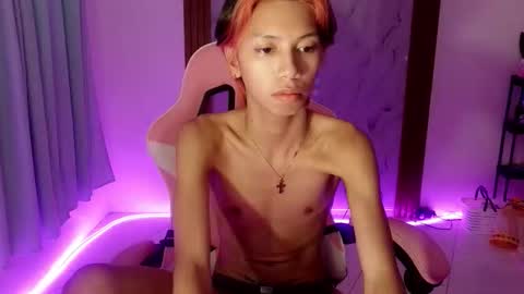 sunnyong online show from March 28, 1:33 pm