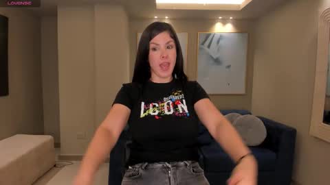 Sunny Rivers online show from February 11, 11:15 am